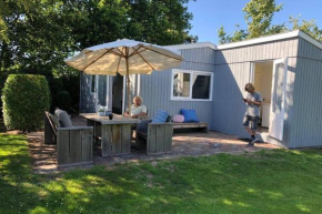 Vakantiehuis de Schelp op rustig park